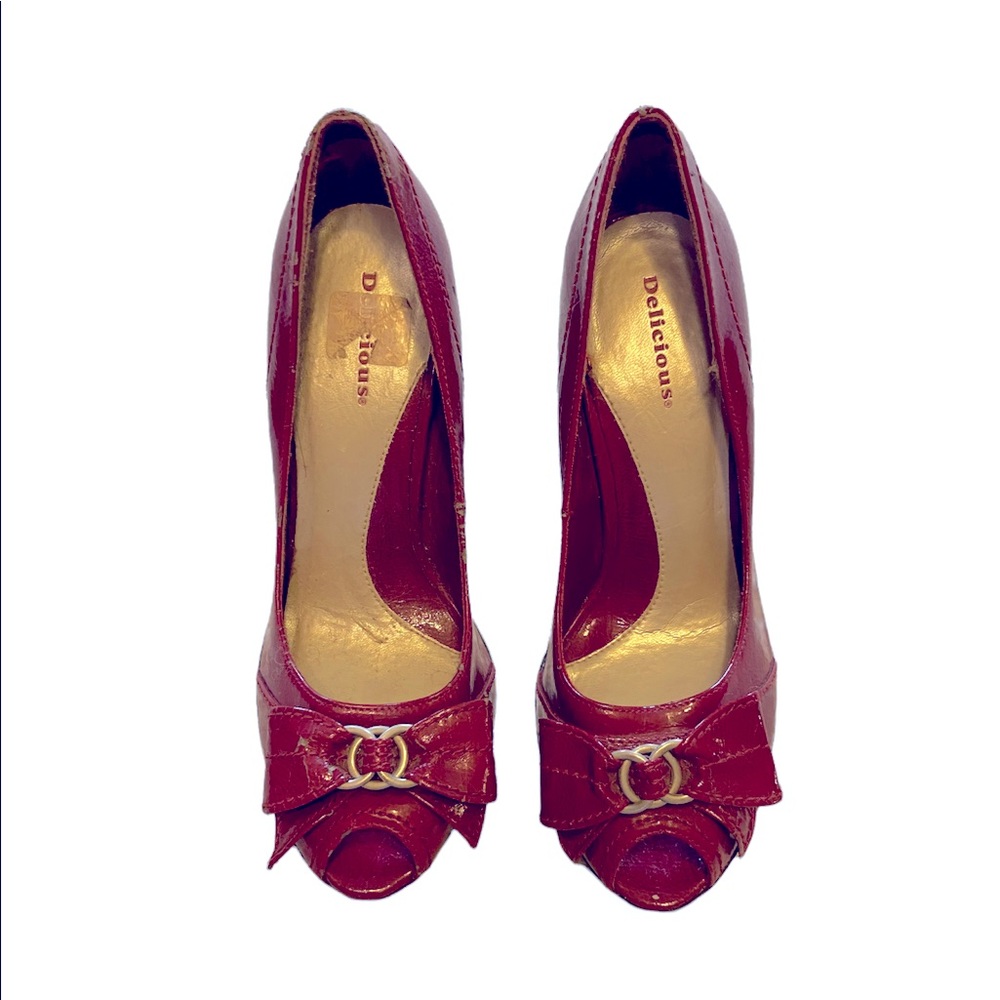 Delicious Red Platform Pump
